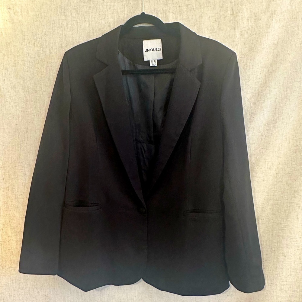 Unique 21 Black Classic Blazer Size 16